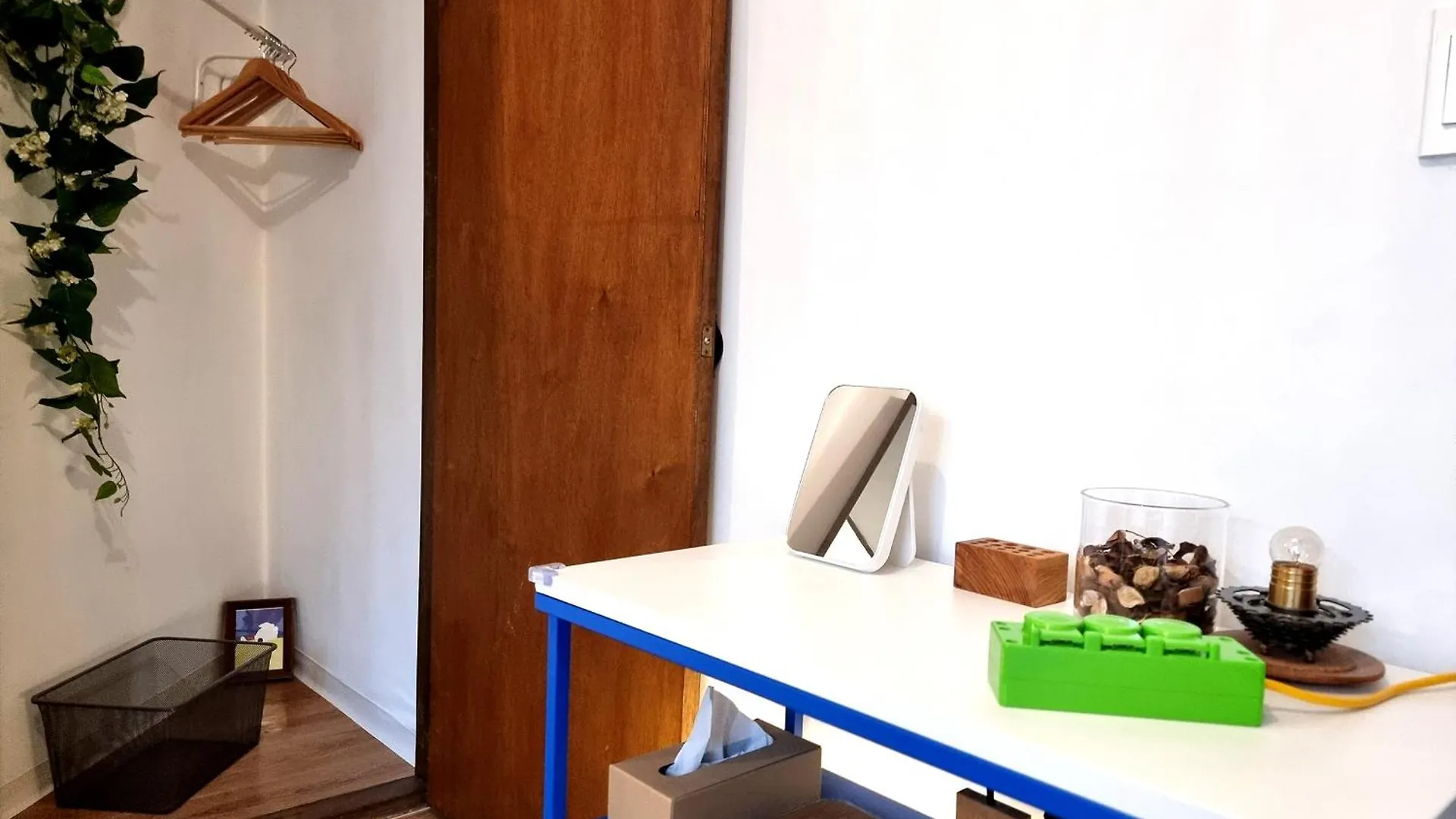 Y202 & B201 Near Hongdae Univ Station Hotel Seoul Guest house